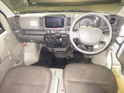 Mitsubishi MINICAB VAN