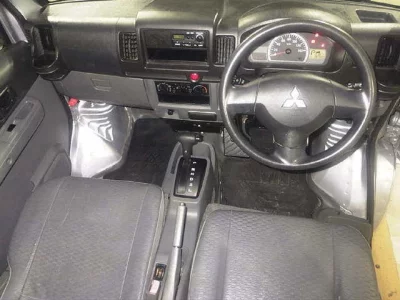 Mitsubishi MINICAB VAN