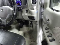 Suzuki EVERY WAGON лот № 2519 оценка 3.5  с аукциона в Японии 6