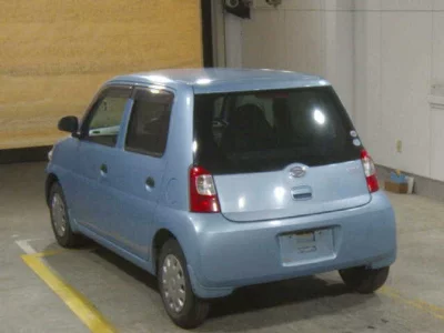 Daihatsu Esse