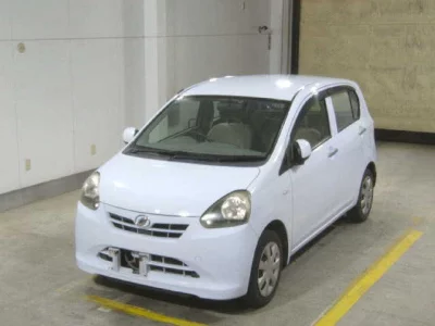 Daihatsu MIRA E S