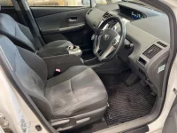 Toyota PRIUS ALPHA лот № 2316 оценка 3.5  с аукциона в Японии 3