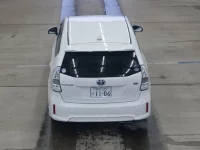 Toyota PRIUS ALPHA лот № 2316 оценка 3.5  с аукциона в Японии 2