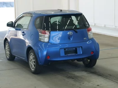 Toyota IQ