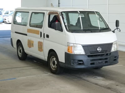 Nissan CARAVAN VAN  с аукциона в Японии