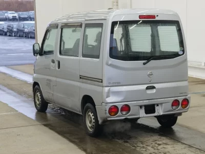 Nissan CLIPPER VAN