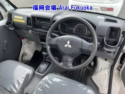 Mitsubishi MINICAB TRUCK  с аукциона в Японии