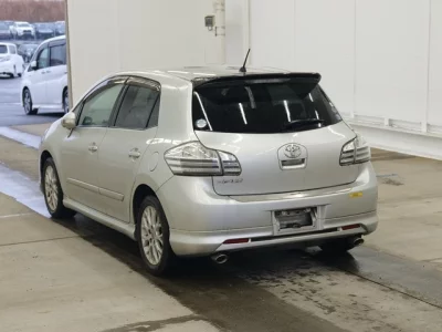 Toyota BLADE