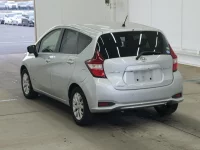 Nissan NOTE лот № 2202 оценка 4  с аукциона в Японии 1