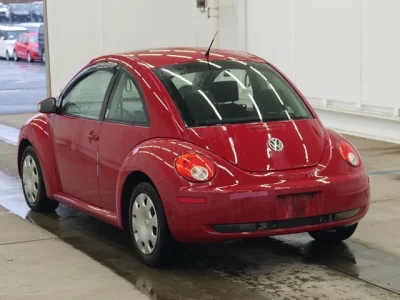 Volkswagen NEW BEETLE
