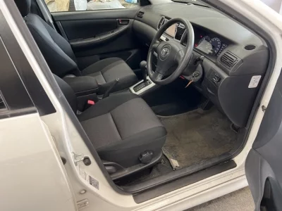 Toyota COROLLA RUNX  с аукциона в Японии