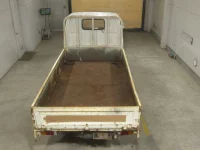 Toyota DYNA лот № 4217 оценка R  с аукциона в Японии 5