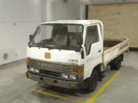Toyota DYNA лот № 4217 оценка R  с аукциона в Японии 3