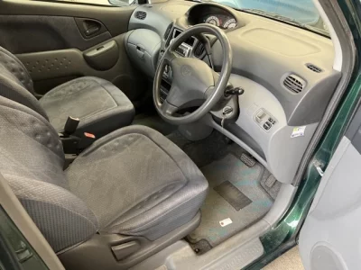 Toyota FUNCARGO  с аукциона в Японии