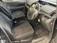 Toyota NOAH лот № 2229 оценка 3.5  с аукциона в Японии 3