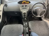 Toyota VITZ лот № 2254 оценка 3.5  с аукциона в Японии 4
