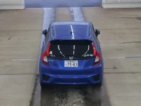 Honda FIT лот № 2310 оценка 3.5  с аукциона в Японии 2