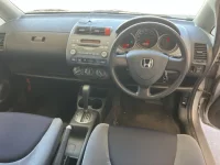 Honda FIT лот № 2047 оценка 3.5  с аукциона в Японии 4