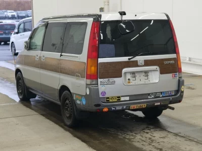 Honda STEP WAGON  с аукциона в Японии