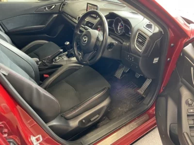 Mazda AXELA  с аукциона в Японии