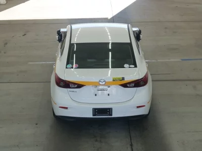 Mazda AXELA  с аукциона в Японии