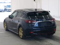 Mazda AXELA лот № 2029 оценка 3.5  с аукциона в Японии 1