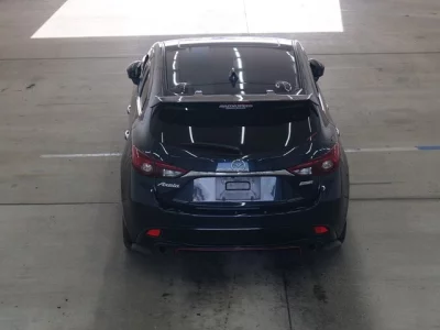 Mazda AXELA  с аукциона в Японии