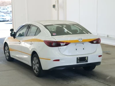 Mazda AXELA  с аукциона в Японии