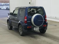 Suzuki JIMNY SIERRA лот № 3361 оценка 3.5  с аукциона в Японии 1
