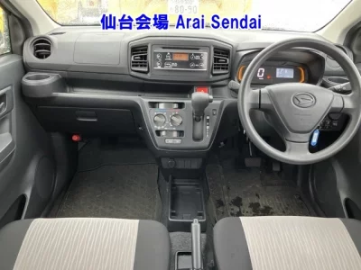 Daihatsu MIRA E S  с аукциона в Японии
