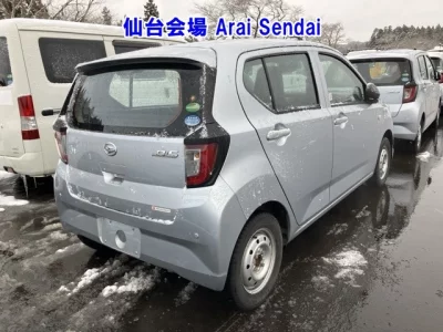 Daihatsu MIRA E S