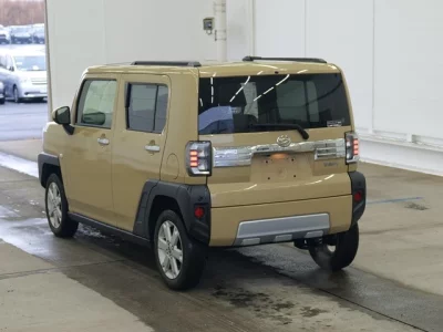 Daihatsu TAFT