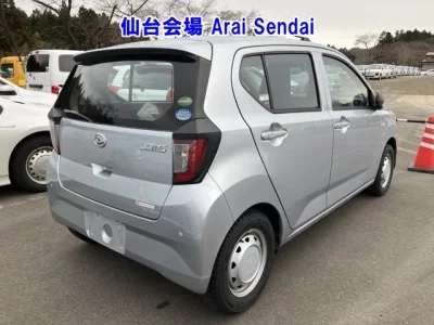 Daihatsu MIRA E S