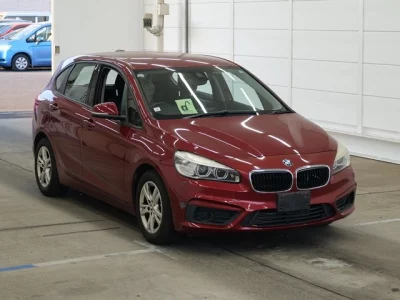 BMW 2-Series  с аукциона в Японии