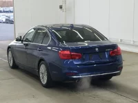 BMW 3-Series лот № 5023 оценка 4  с аукциона в Японии 1