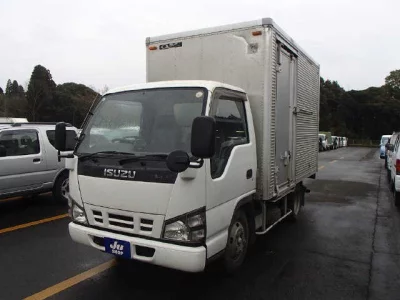 Isuzu ELF