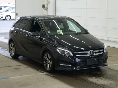 Mercedes-Benz B CLASS