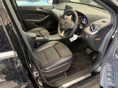 Mercedes-Benz B CLASS