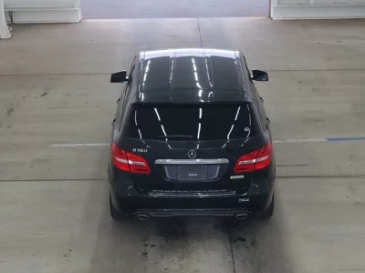 Mercedes-Benz B CLASS