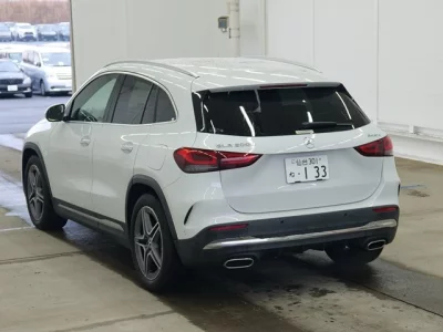 Mercedes-Benz GLA CLASS