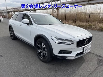 Volvo V90