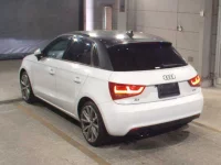 Audi A1 лот № 8090 оценка 3.5  с аукциона в Японии 1