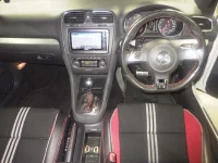 Volkswagen GOLF лот № 8070 оценка 3.5  с аукциона в Японии 2