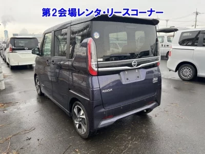 Nissan ROOX