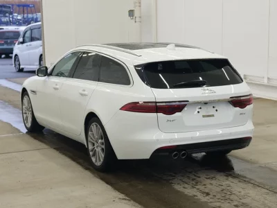 Jaguar XF SERIES