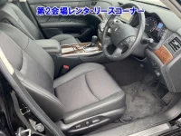 Nissan FUGA лот № 60131 оценка 5  с аукциона в Японии 4