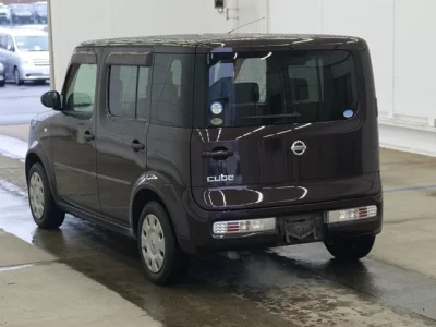 Nissan CUBE  с аукциона в Японии