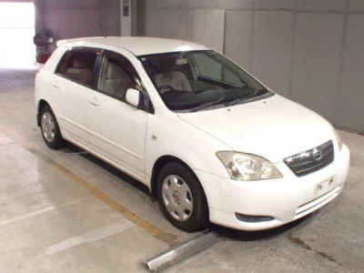 Toyota COROLLA RUNX  с аукциона в Японии