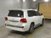 Toyota LAND CRUISER лот № 2116 оценка 4  с аукциона в Японии 4