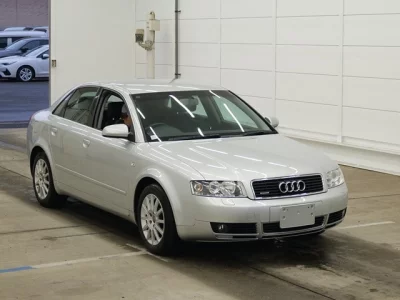 Audi A4  с аукциона в Японии